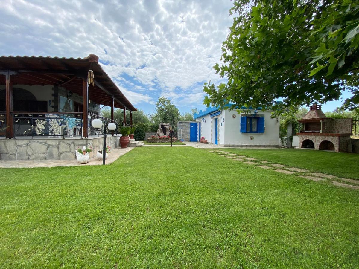 Beachfront Cottage Nea Triglia Luaran gambar